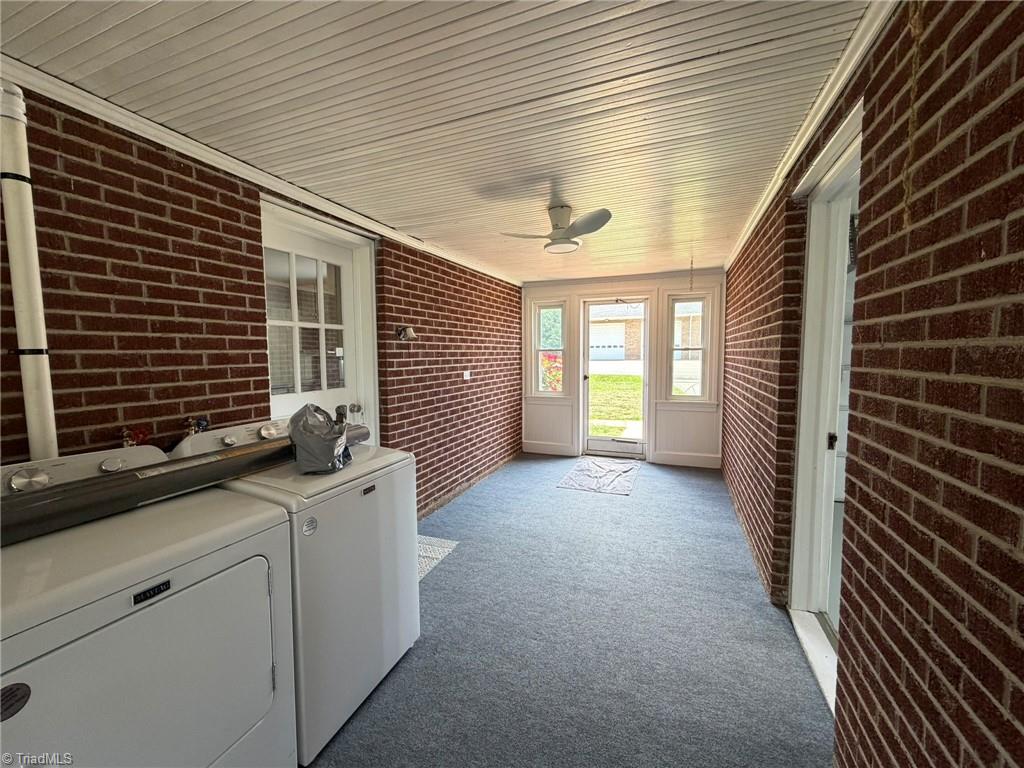 2421 Smithtown Road Property Photo 13