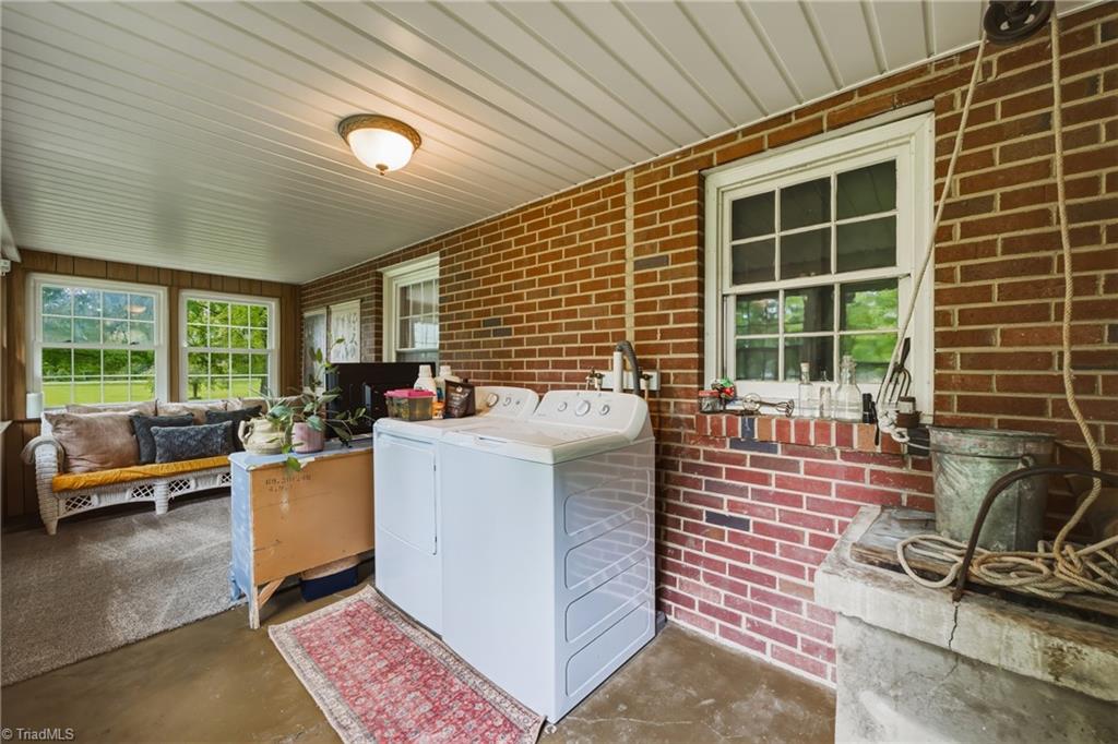3152 S Nc Highway 87 Property Photo 14