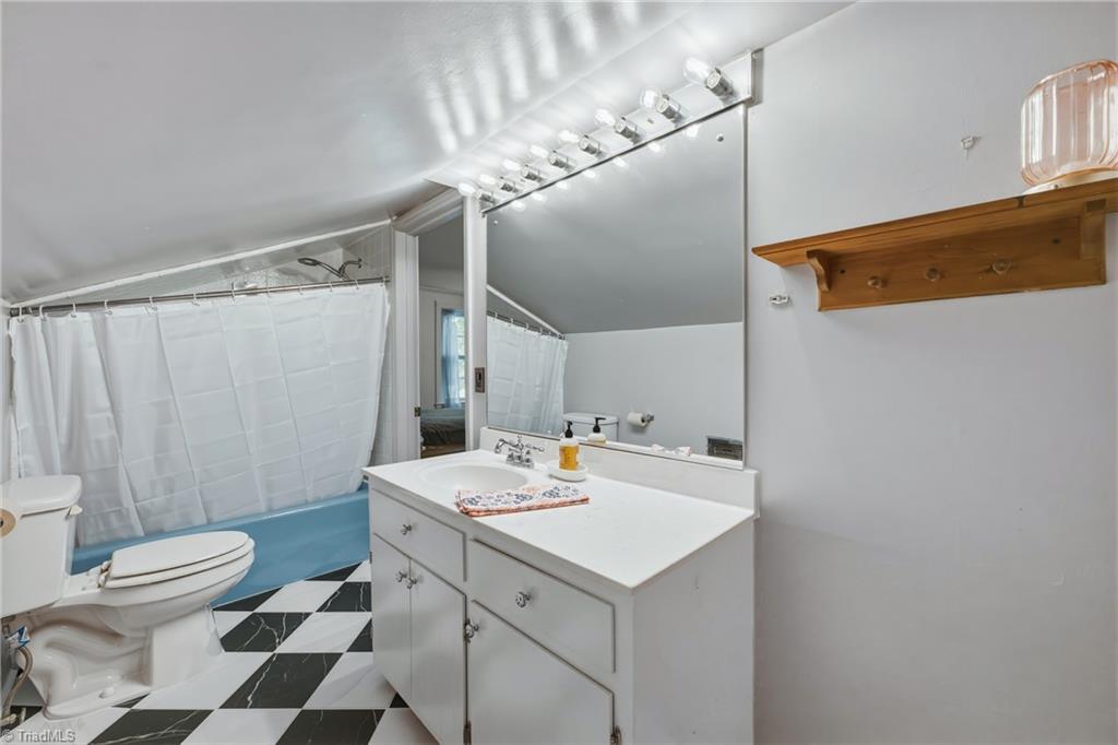 3152 S Nc Highway 87 Property Photo 19