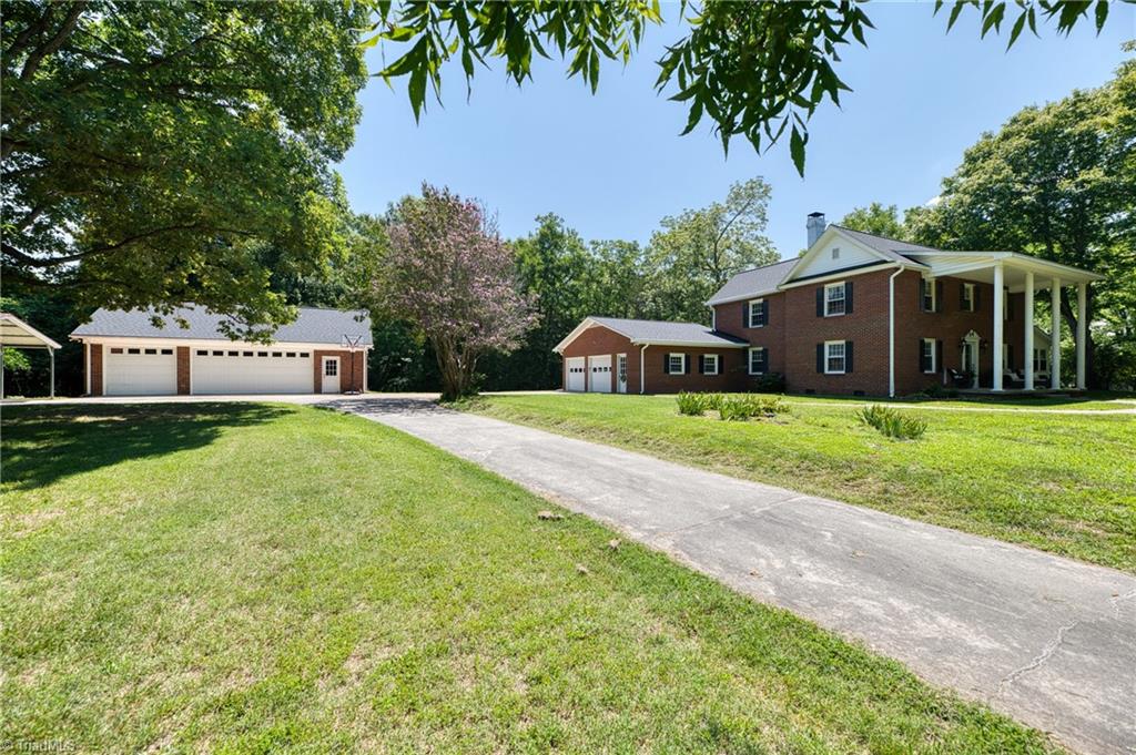 3152 S Nc Highway 87 Property Photo 25