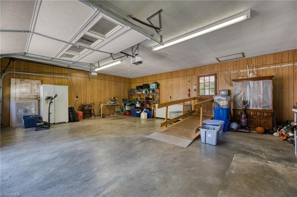 3152 S Nc Highway 87 Property Photo 27