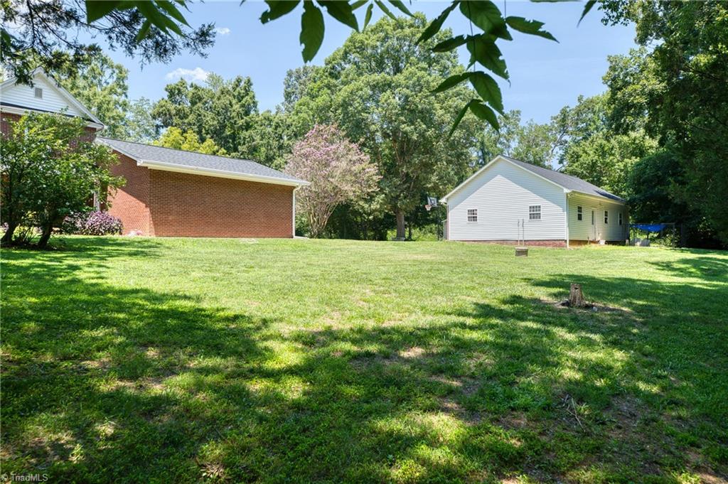 3152 S Nc Highway 87 Property Photo 33