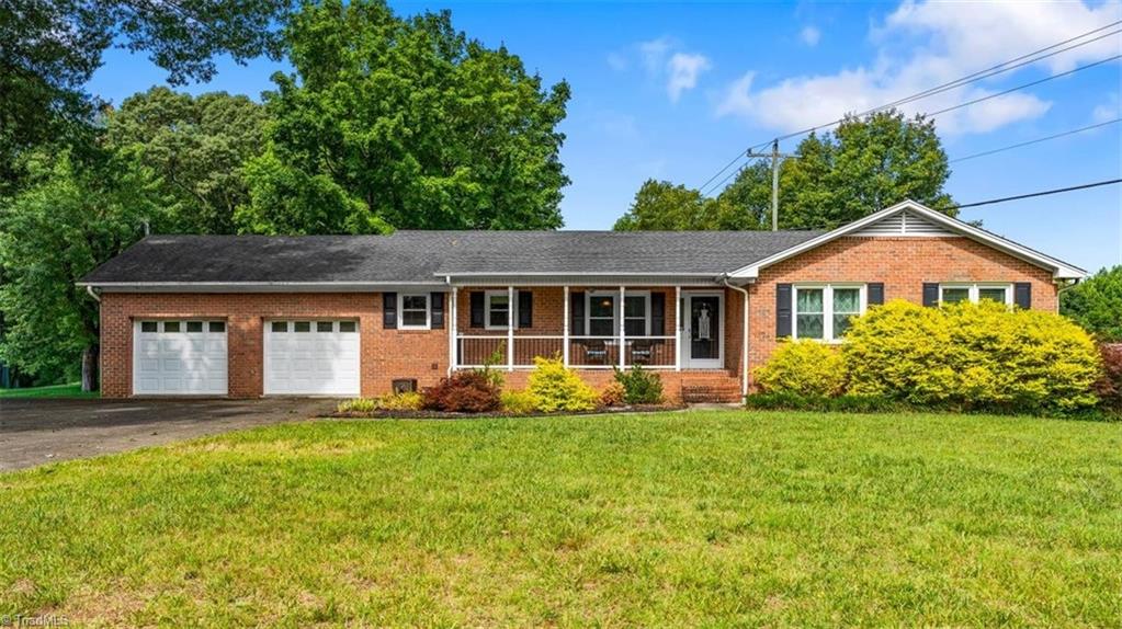 300 Doub Road Property Photo 1