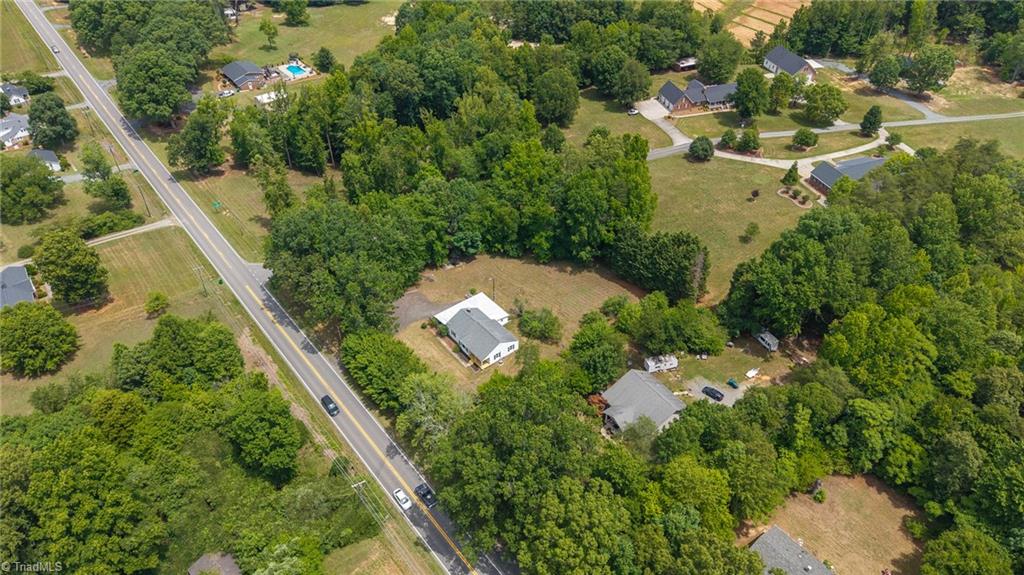8001 Nc Highway 87 Property Photo 34