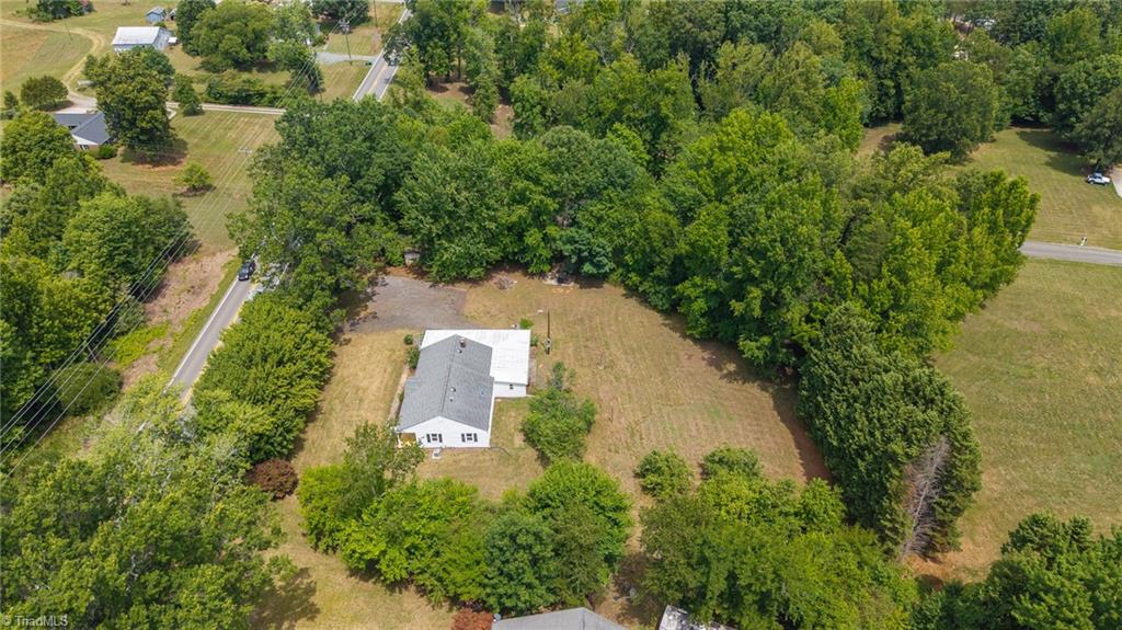 8001 Nc Highway 87 Property Photo 38