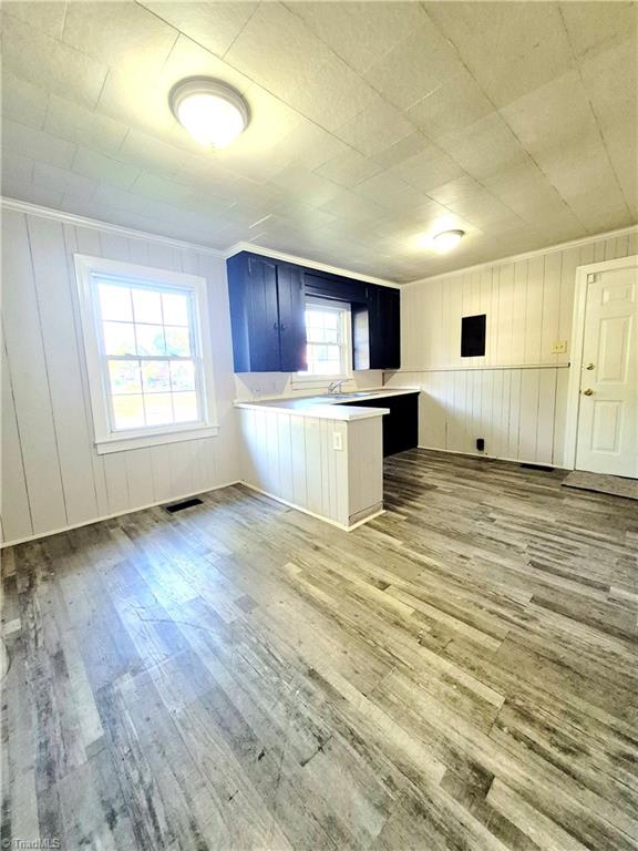 2501 Dacian Street Property Photo 3