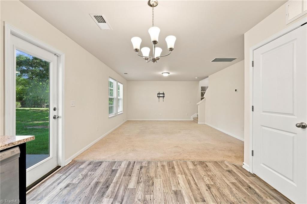 1950 Skycrest Drive Property Photo 6