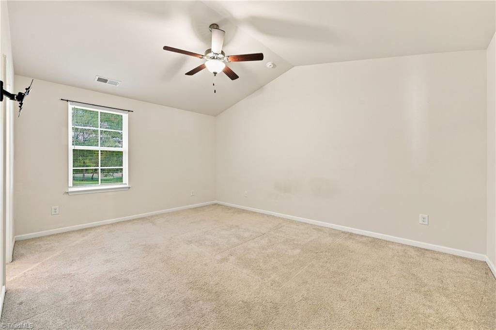 1950 Skycrest Drive Property Photo 14