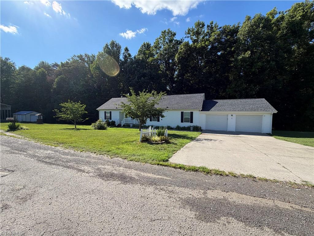 3826 Running Deer Road Property Photo 1
