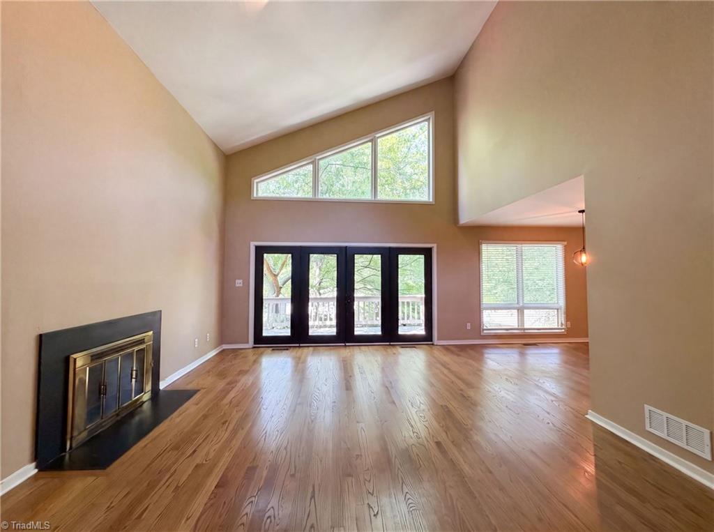 101 Maple Hill Court Property Photo 3