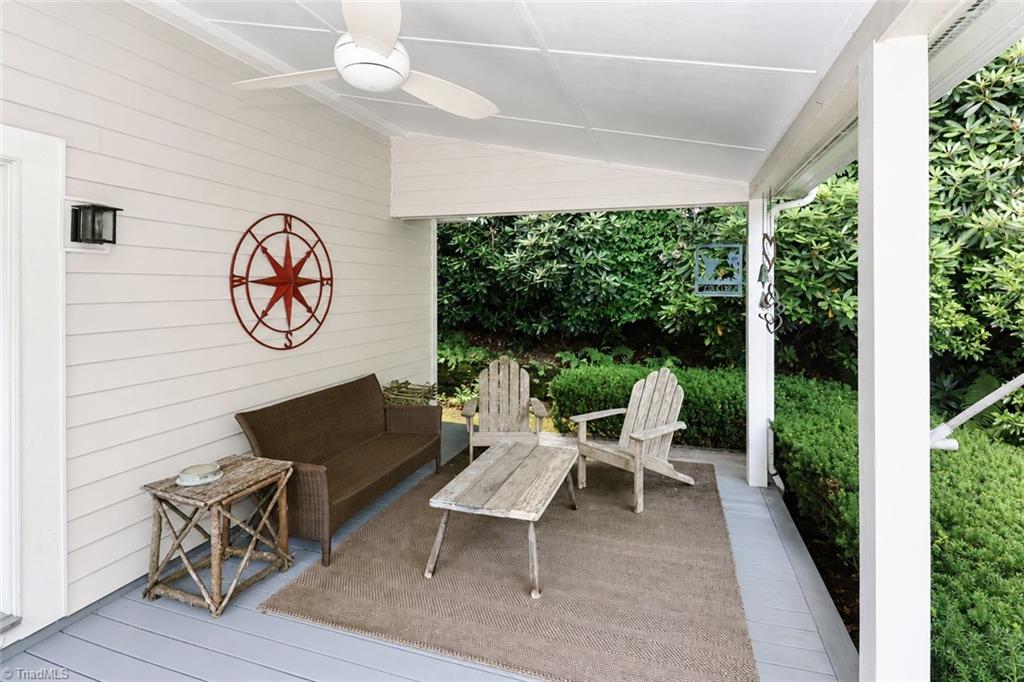 315 Green Hill Woods Property Photo 7