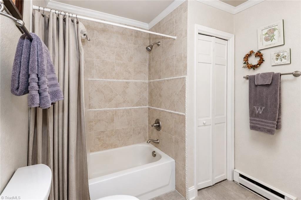 315 Green Hill Woods Property Photo 35