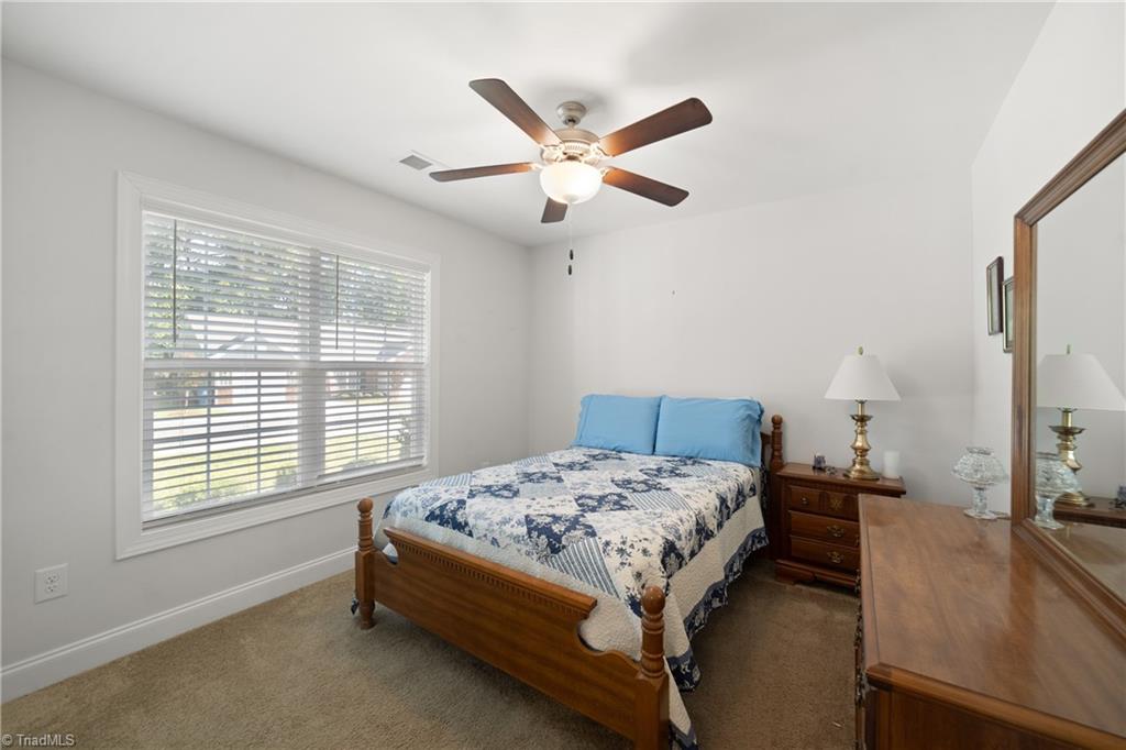 204 Oak Ridge Drive Property Photo 23