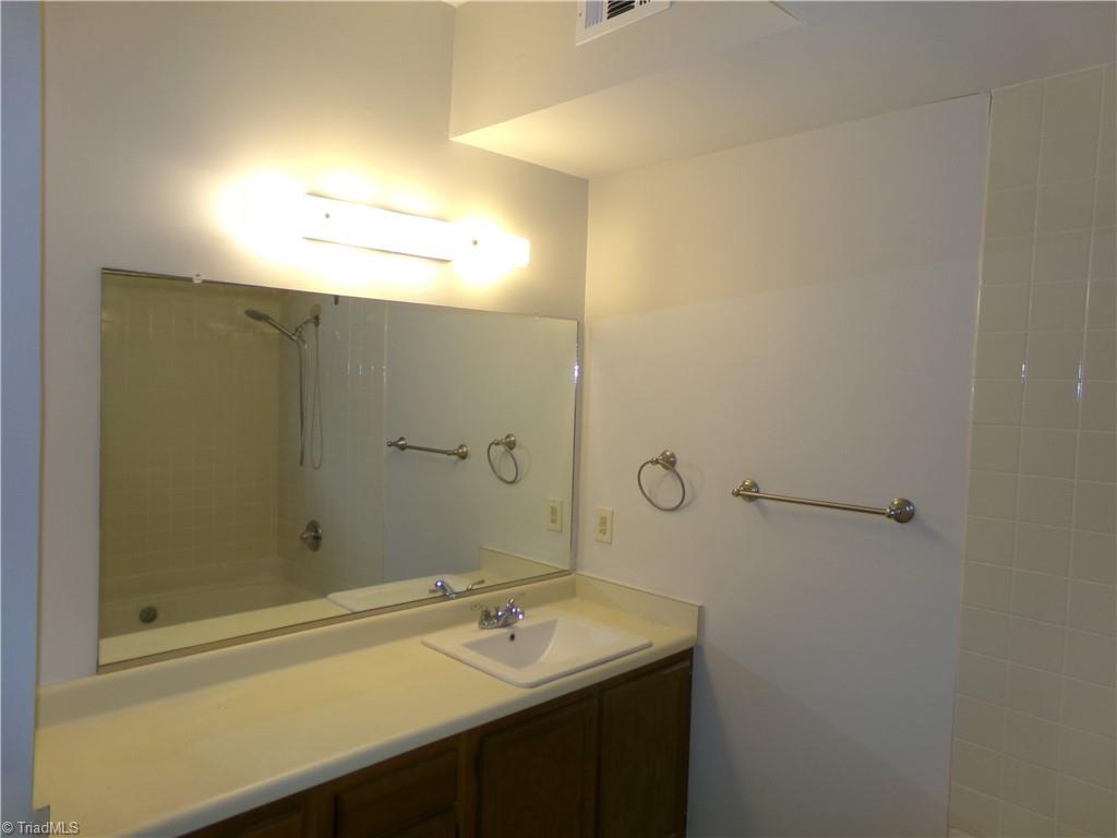 352 Meadows Circle Property Photo 15