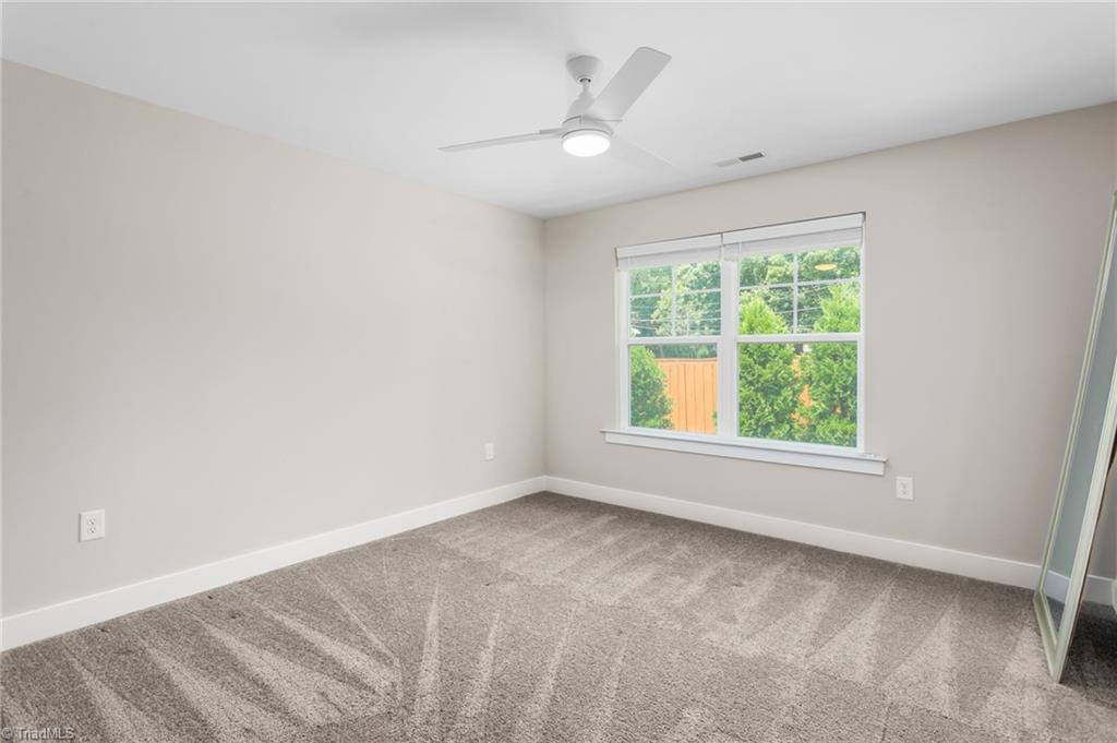 935 Cannon Crossing Circle Property Photo 24