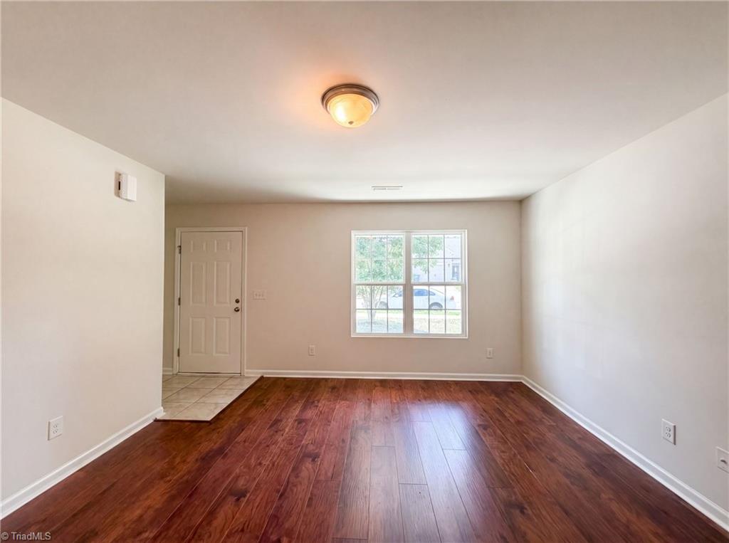 4655 Chapel Ridge Drive Property Photo 6