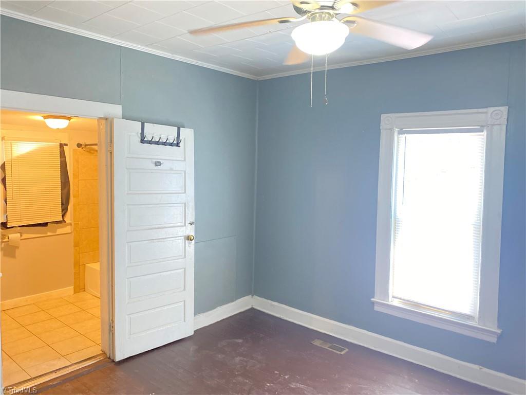 957 Harris Street Property Photo 19
