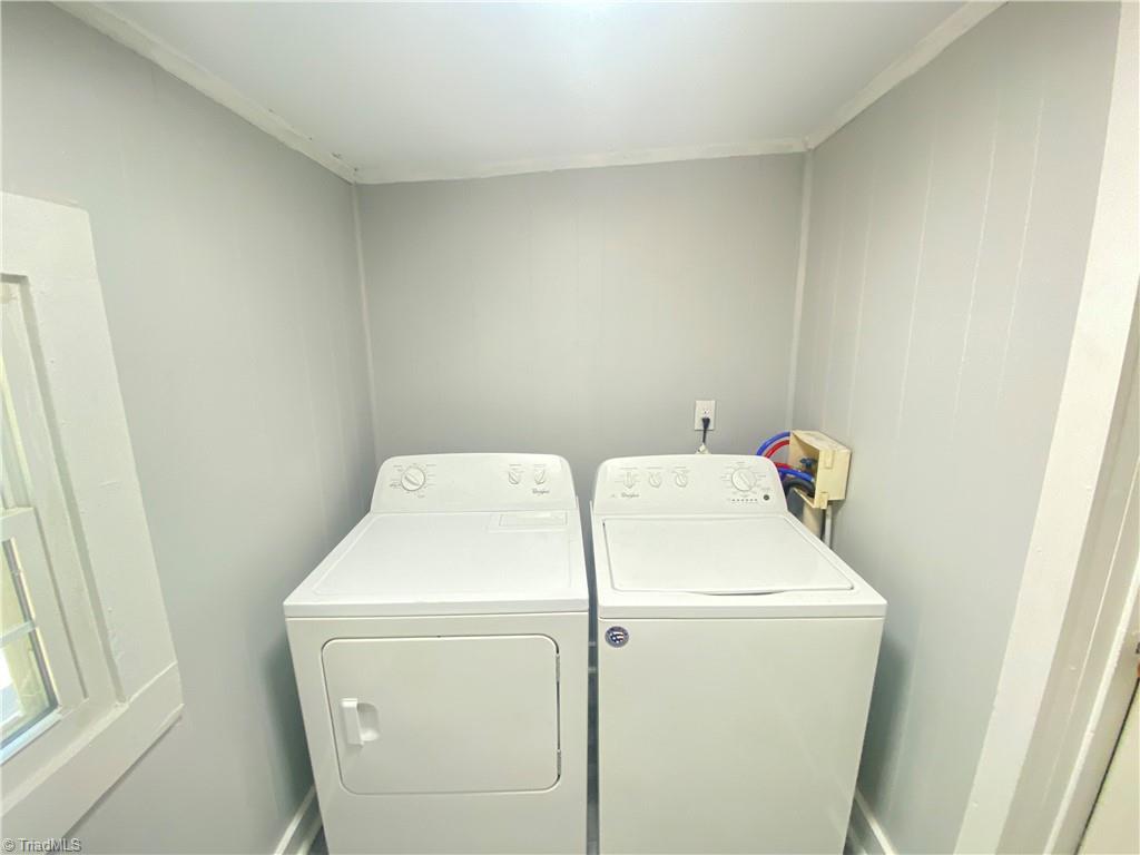 957 Harris Street Property Photo 20