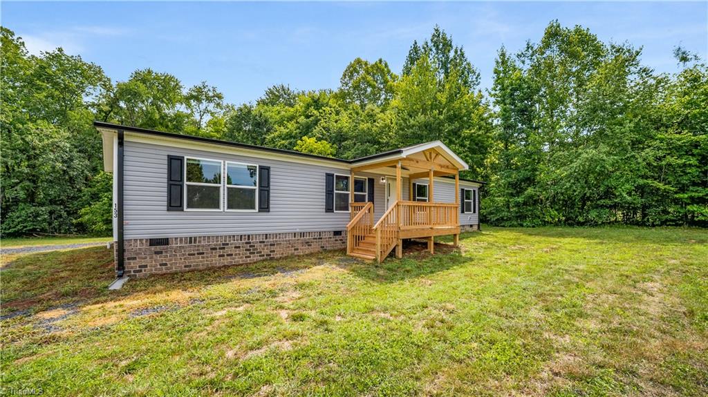 153 Mosley Loop Property Photo 2