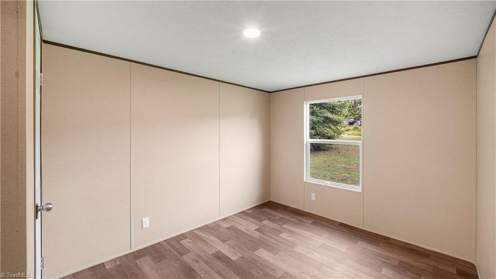 153 Mosley Loop Property Photo 35
