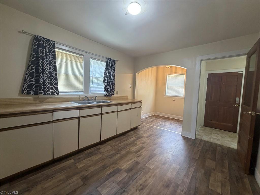 324 E Mcculloch Street Property Photo 11