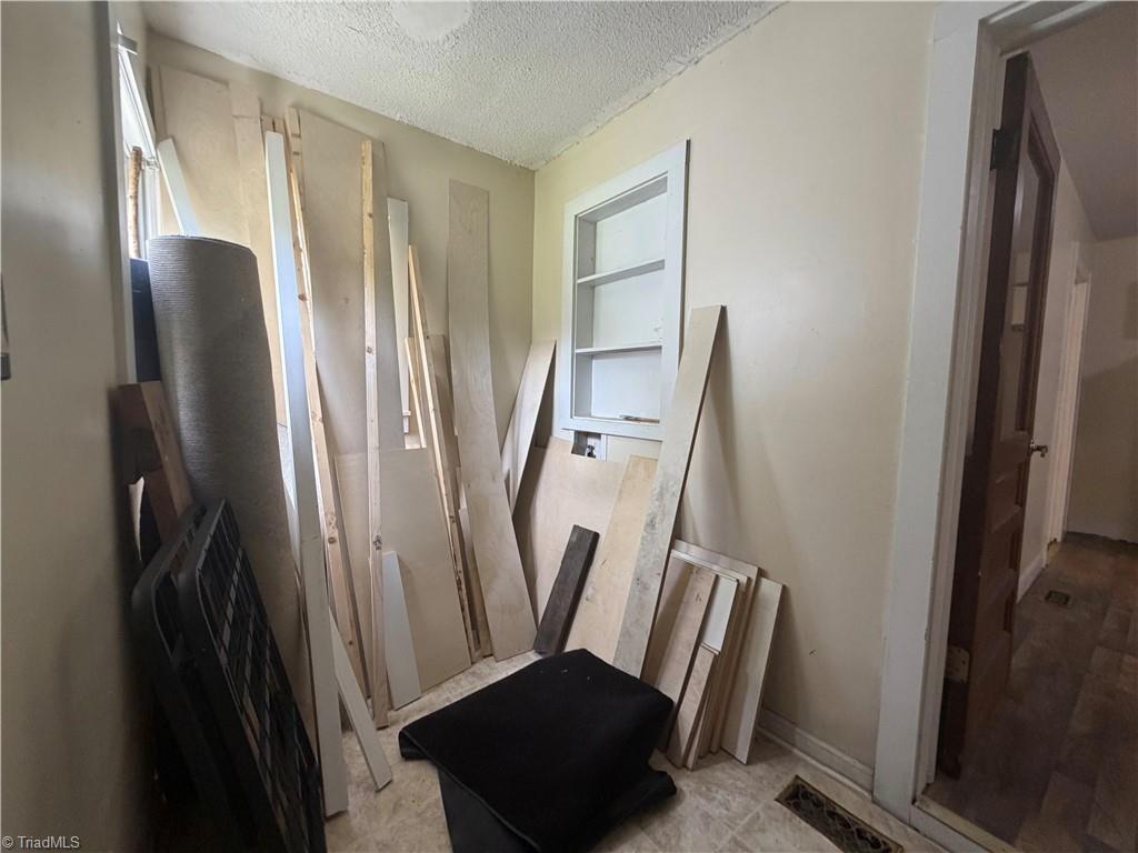 324 E Mcculloch Street Property Photo 14