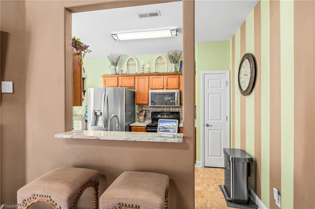 5780 Fox Ridge Lane Property Photo 11
