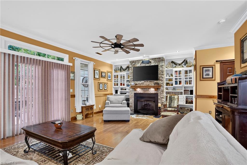 8 Nandina Drive Property Photo 9