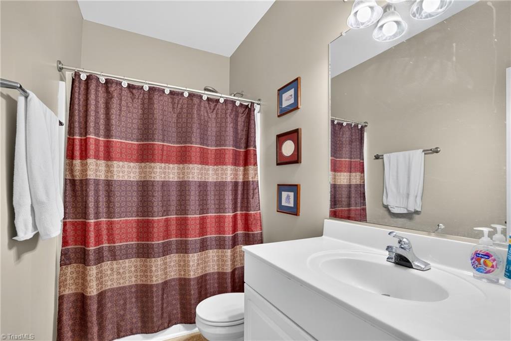 8 Nandina Drive Property Photo 20