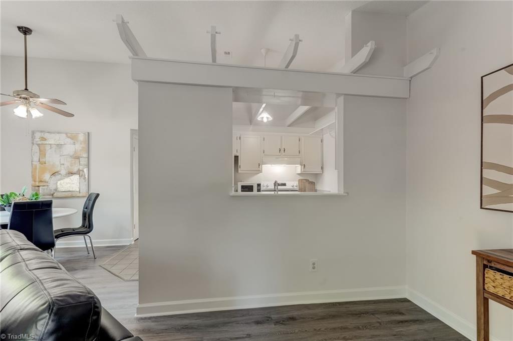 2627 Cottage Place Property Photo 13