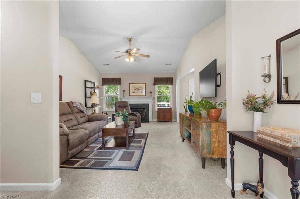 1006 Hastings Hill Road Property Photo 12