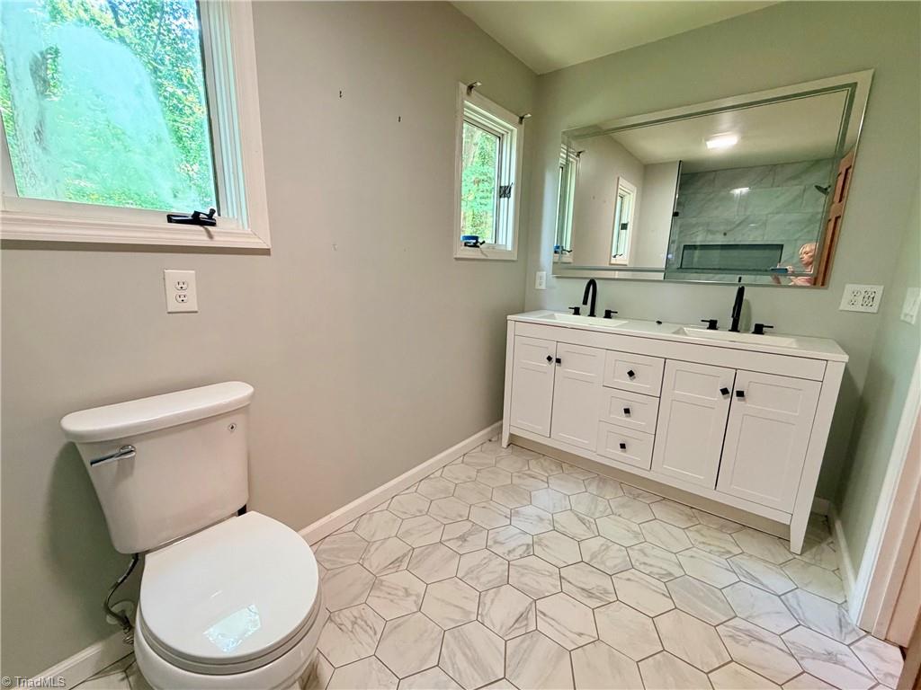 6907 Ridge Haven Road Property Photo 18