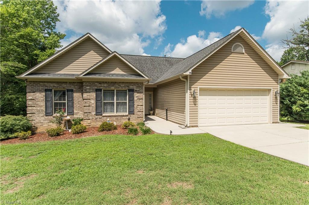 3419 Corvair Drive Property Photo 1
