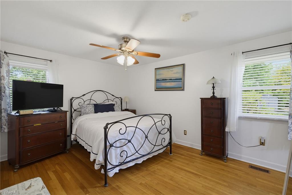 4811 Spilsby Lane Property Photo 17