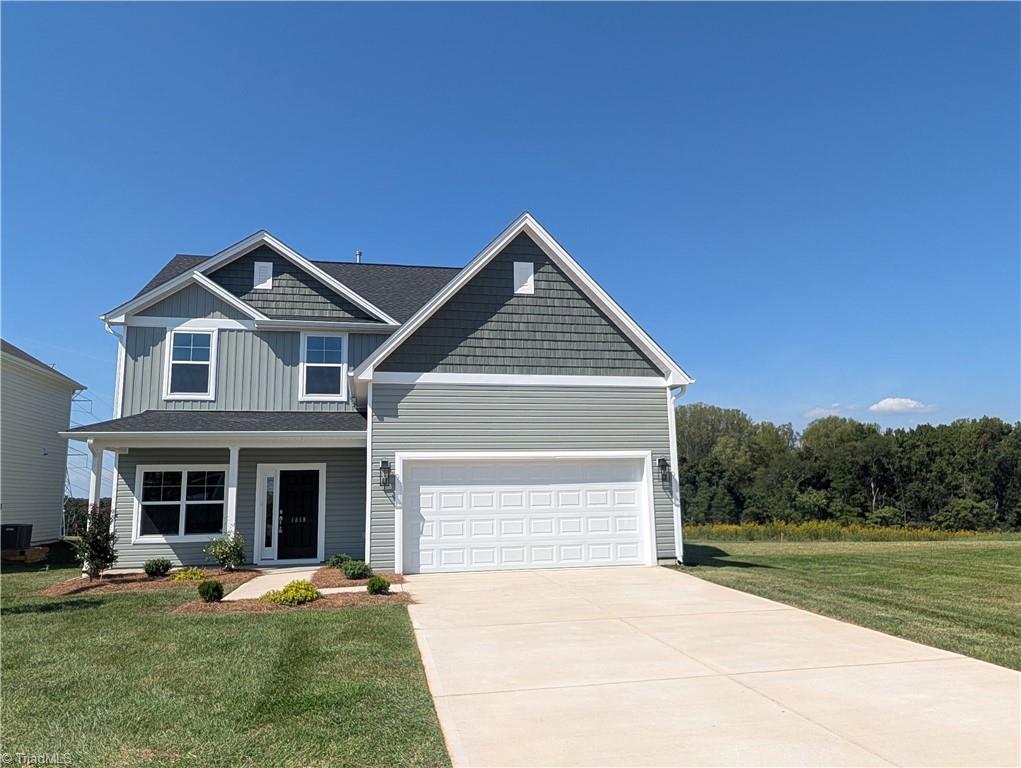 1318 Dandridge Drive Property Photo 1