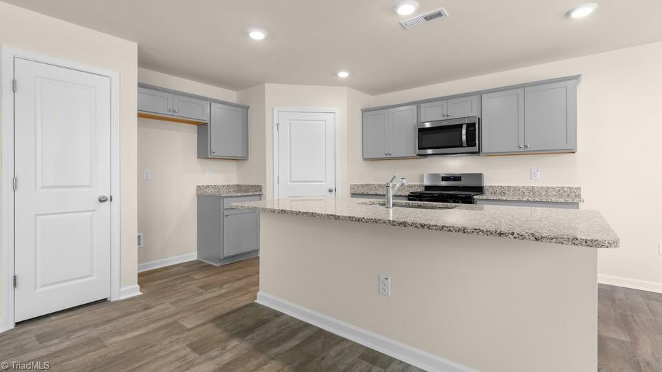 450 Mirage Drive Property Photo 6