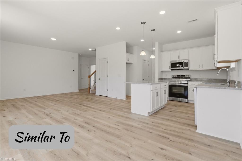119 Middleton Drive Property Photo 3