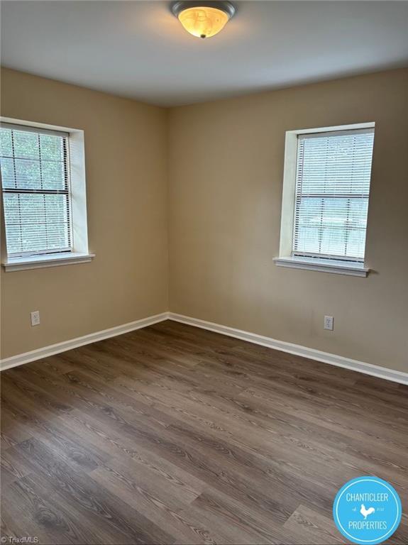 508 E Harden Street # G Property Photo 6