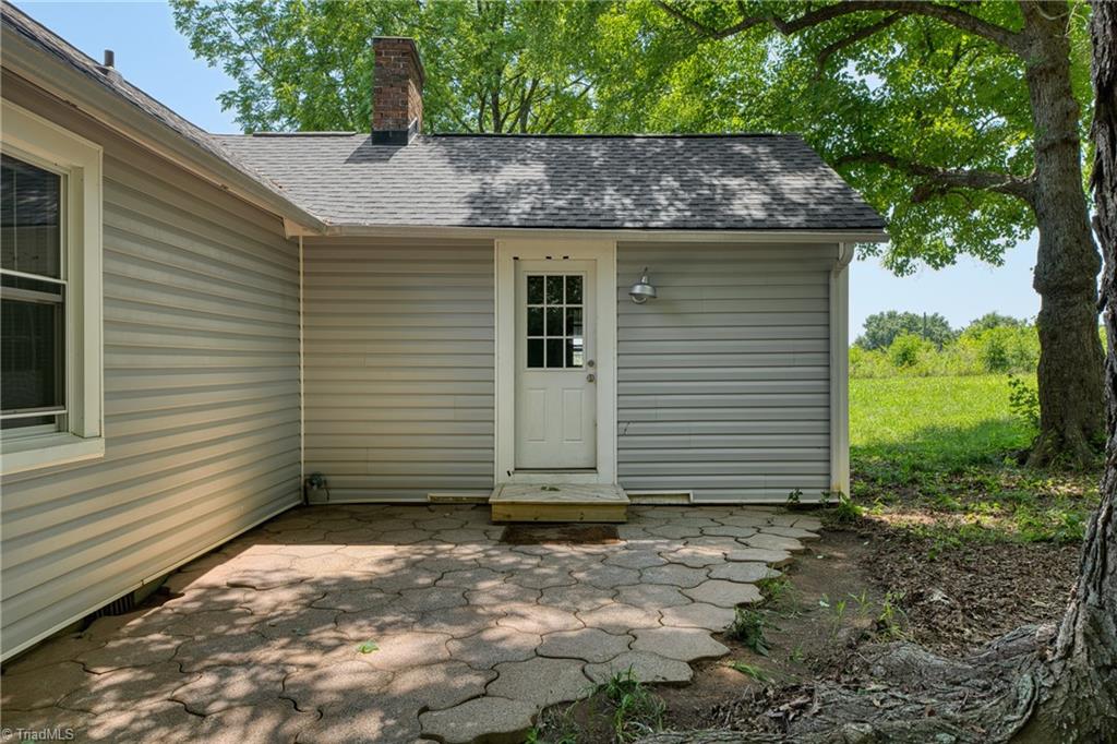 4956 Thom Road Property Photo 15