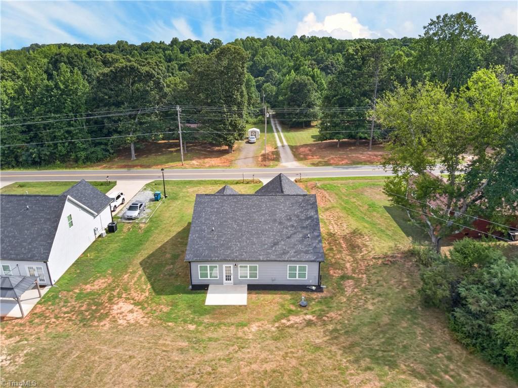 687 Deadmon Road Property Photo 23