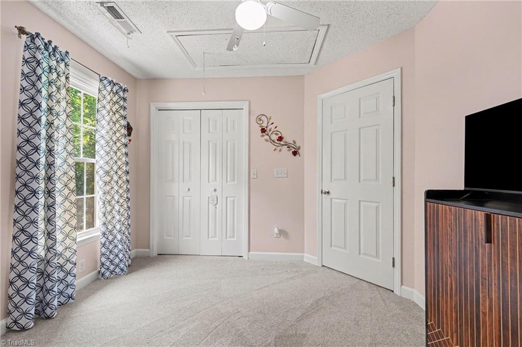 2104 Gate Post Drive Property Photo 27
