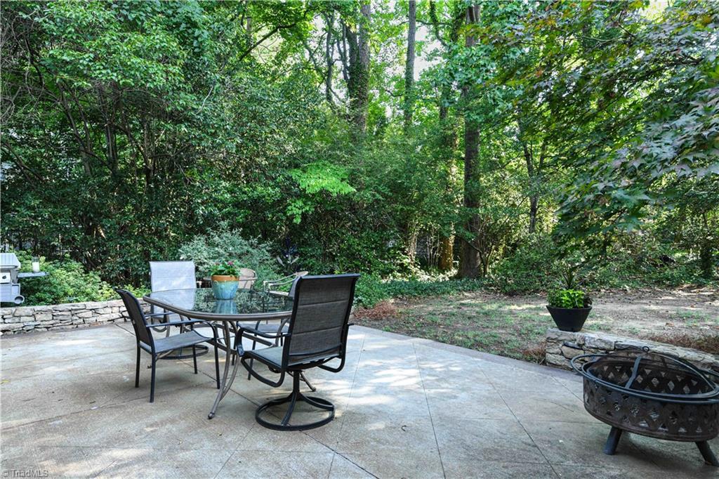 2310 Danbury Road Property Photo 29