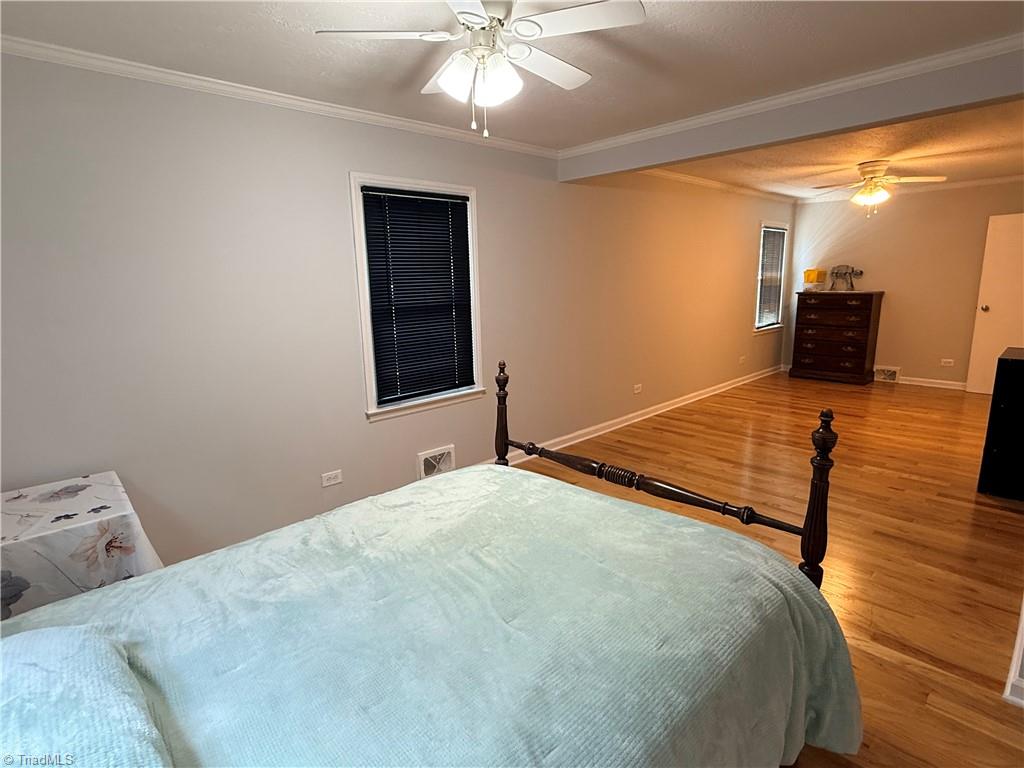 555 Shady Lane Property Photo 17