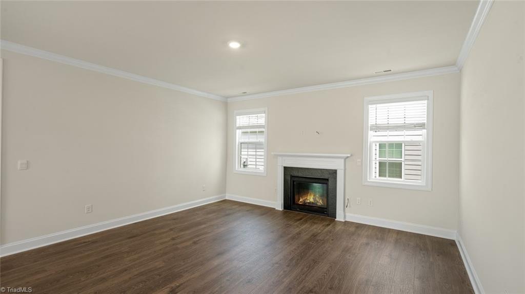 108 Harbor Hill Boulevard Property Photo 8
