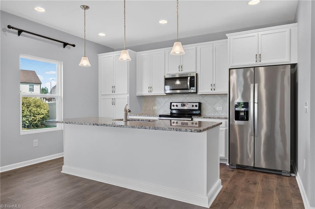 3424 Vickrey Woods Place Property Photo 11