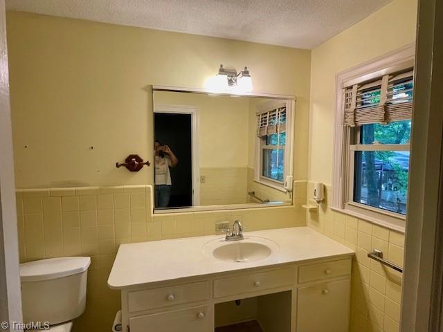 10 Woodcrest Drive Property Photo 16