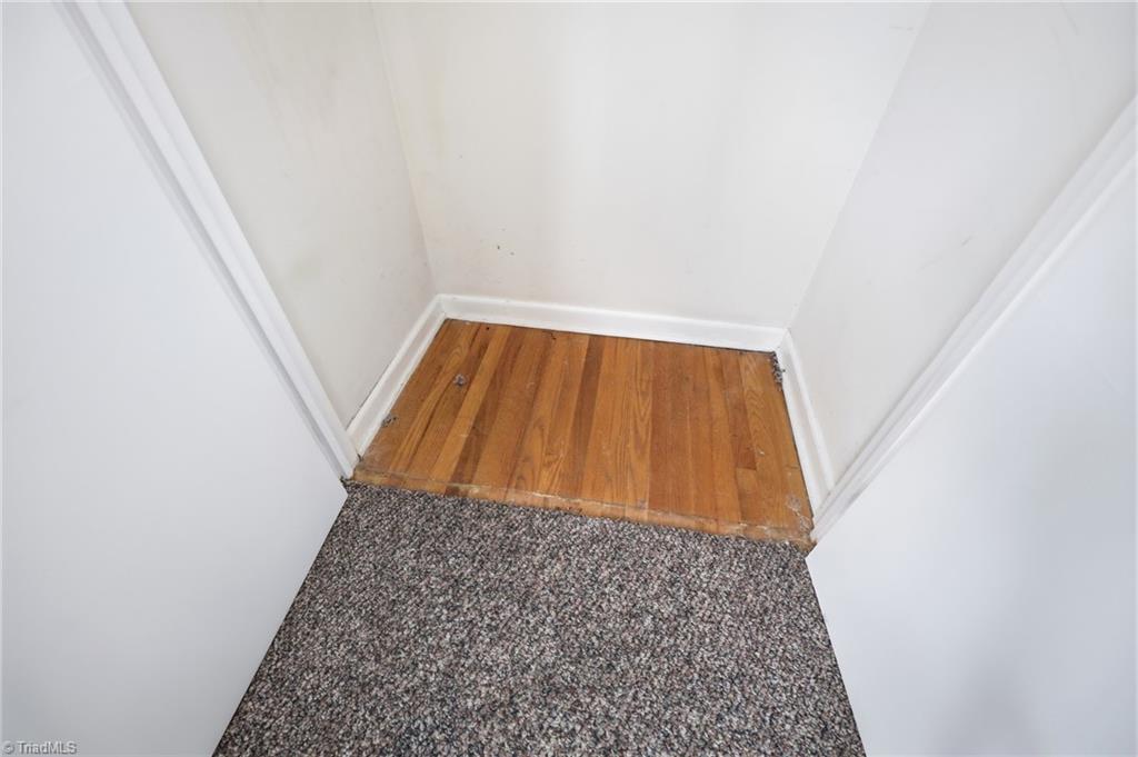 2204 Four Seasons Boulevard Property Photo 3