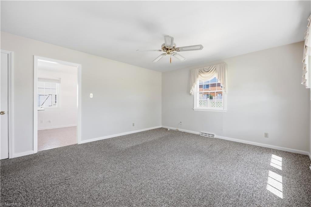 2204 Four Seasons Boulevard Property Photo 8