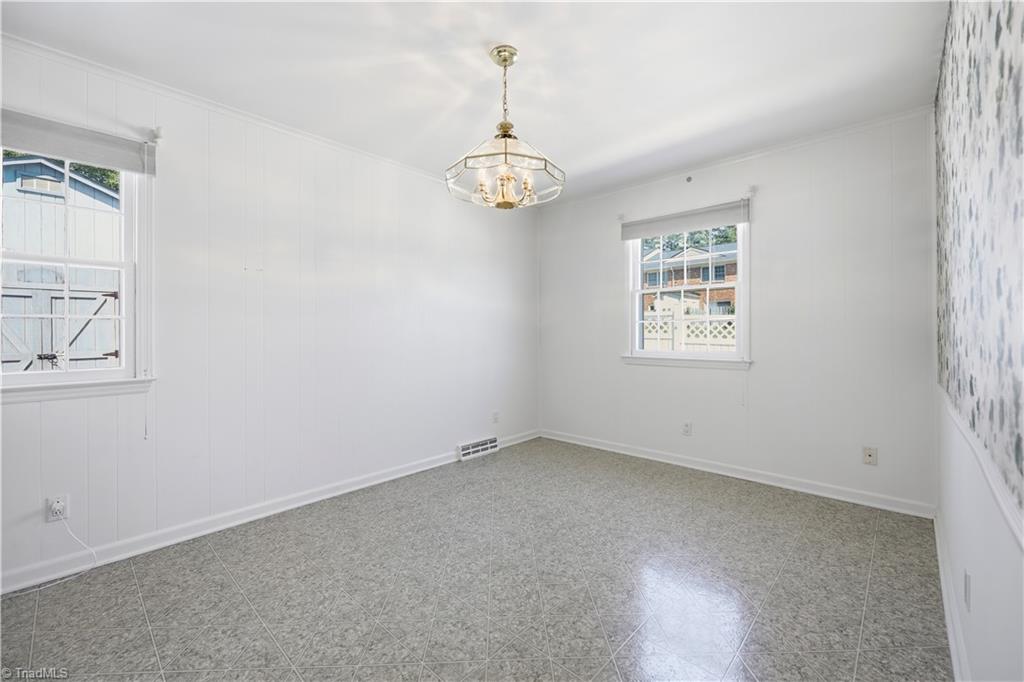 2204 Four Seasons Boulevard Property Photo 11