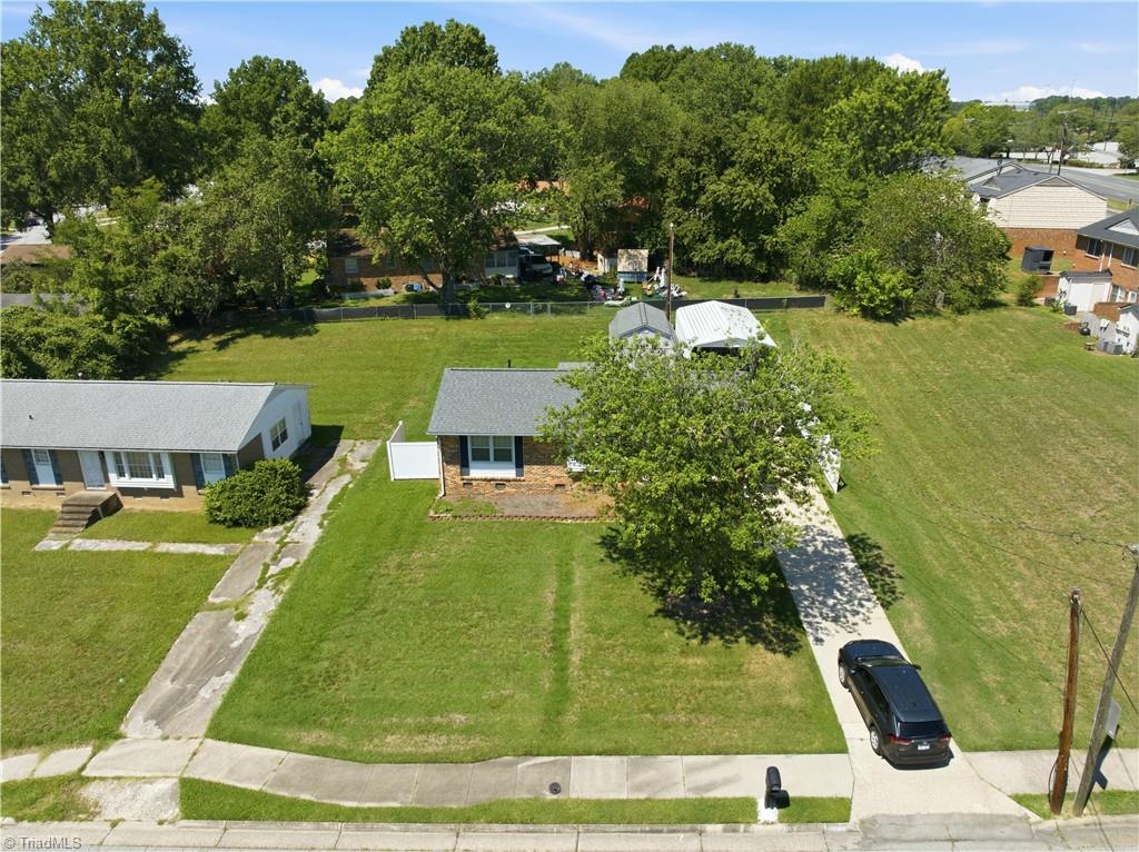 2204 Four Seasons Boulevard Property Photo 41